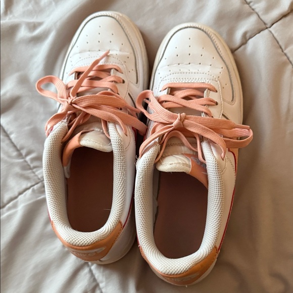 Nike Sneakers White and Peach - Picture 9 of 12
